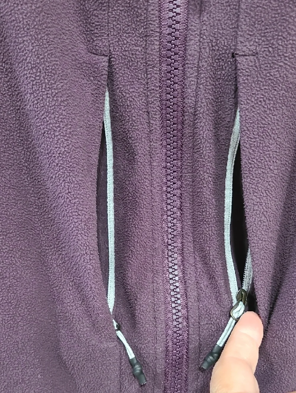 The North Face Plum Full-Zip Fleece Jacket Unisex
